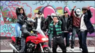 Say Wassup - Swezzy Boo ft Dizzle din (Official Video )