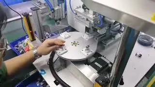 Semi automatic rotary turntable type small cartridge part top side labeling machine Music