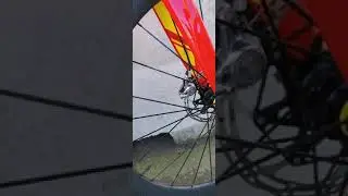 WOW is this Aero Orca | Sram Red Etap AXS HRD is sexy than Ivana Halawi? I have no words #shorts