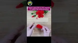 The Secret to Making Hibiscus Flowers with Velvet Wire  #pipercleaners #diy #pipelining #flowers