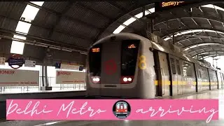 Delhi Metro arriving at qutub minar Metro station #delhi #metrolive #delhimetrostation