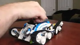 Motorized Mod of LEGO Galaxy Squad Galactic Titan 70709