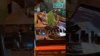 #music #pioneerdj #ddj400 #live #dj #riverside #jibhi #cafe #cafebela #boom #love #food #goodtimes