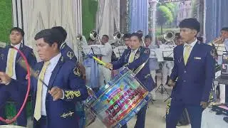 Banda super regional mix huaruchos