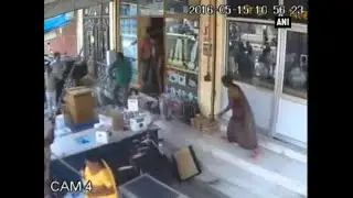 JMC workers thrashes stall owner in name of anti-encroachment drive