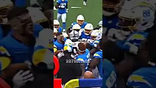 The WHOLE TEAM slid for Justin Herbert😭🥊 #nfl #shorts