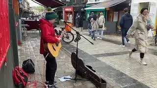 Oasis (Digsy&rsquo;s dinner) cover by Daniel O&rsquo;Connell