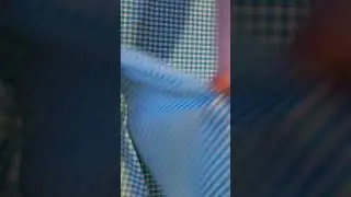 Licht blauwe katoen poplin stof met grove ruitjes - Stoffenland
