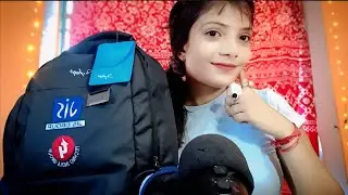 ASMR WHAT'S  IN MY COLLEGE BACKPACK 🎒[first and aggressive]