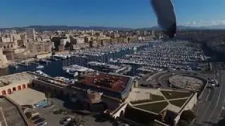 Marseiller Stadthafen und obere Burg