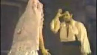 Placido Domingo & Mrs. Howard sing Carmen final duet