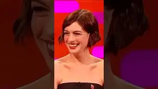 Anne Hathaway imitates a London accent. #shorts #Celebrity #GrahamNortonshow