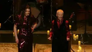 Annie & Lola Lennox Hooray For Hollydays Concert Saban Theatre Beverly Hills CA December 6, 2025