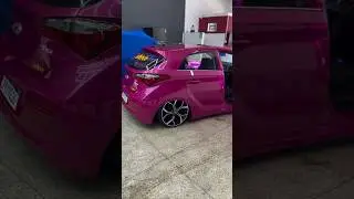 HB20 REBAIXADO + ROD&Atilde;O ARO 18 + SOM AUTOMOTIVO DEBOXE TOCANDO FORTE