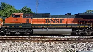 *BNSF 1111* BNSF Mixed Freight Train - Oakland, MO