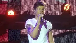 One Direction - Teenage Dirtbag - Oberhausen May 4th 2013