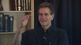 Kamen on receiving the 2018 NSB Public Service Award