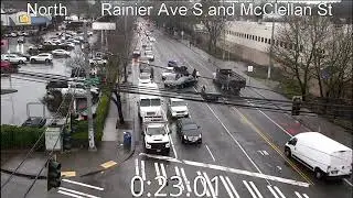 Seattle: Bad Driver Makes Reckless Lane Change & Causes 4-Car Accident 