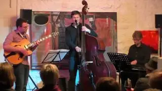 Maurice Kühn Trio Ausschnitt 3