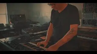 Letters from the Numbers Station &ndash; live analog ambient session (Moog One)