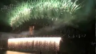 [HD] - Sydney New Years Eve Midnight Fireworks 2012-2013