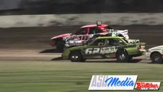 Modified Sedans: Biviano, Blackburn and Drewitt Battle - Lismore Speedway