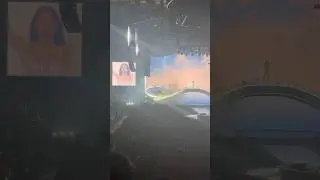 Dua Lipa performing Happy For You - RADICAL OPTIMISM TOUR #dualipa #dualipatour #radicaloptimism #ny