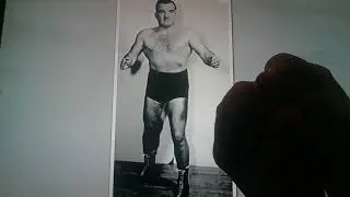 Horacio the handsnake - Whipper Billy Watson