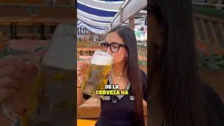 El Oktoberfest llega nuevamente a Barcelona 🍻 (ig: Tatiifood)