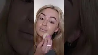 Spray on foundation 🤔 #makeup