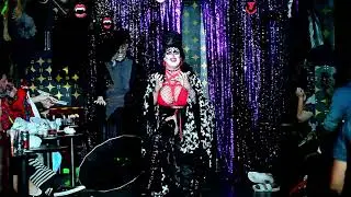 Valora Von Tease - Witches Burn