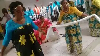 ouvoimoja (ste Denis)