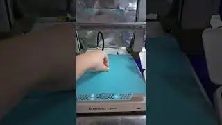 3D Printed Loading Cat Meme #3dprinting #Bambulab #makerworld