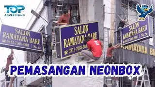 On Proses Pemasangan Neonbox