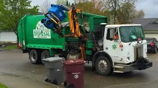 Autocar WX64 - Labrie Cool Hand 60/40 Garbage Truck: North Bay Corporation