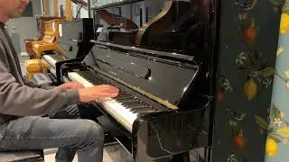 Samick JS-126 Black Gloss Upright Piano - Video Demo