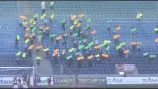 Public support their team by showing where to score with big arrows