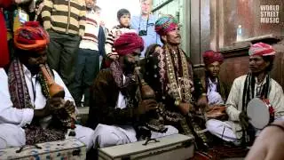 Indian Street Music : Snake Charmers Music (HD)