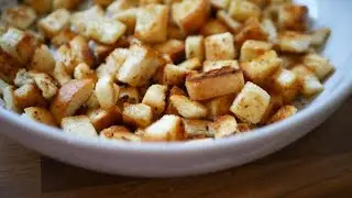How to make CROUTONS in 5 minutes #pan