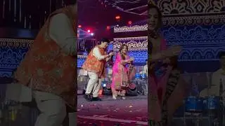 🌸 Nita Ambani Celebrates Navratri with Falguni Pathak at Radiance Dandiya | Jio World ✨💃