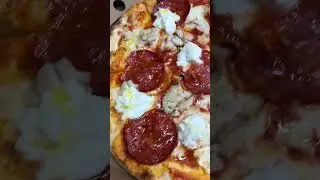 pizza #onions salcicia sarda #pecorino cheese #pizza #chorizo chicken #buffalo #