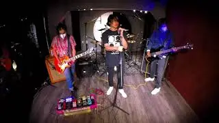 Frecuencia - Polifonia (live Session in Cicuta Records)