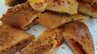 PÃO RECHEADO PARA O LANCHINHO DA TARDE.