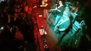 Firelips Live in Barra Mansa One Day depois de 25 anos! Living After Midnight