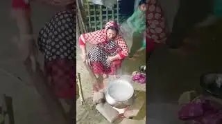 #cooking #recipe #funnyshorts #food #comedy #cookingvideo #trending #shortvideo #shortsfeed #foodie