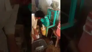 ice Blander🤑🤷🏻 #machine #impossible #technology #handmade #easy #shorts #youtubeshorts #short