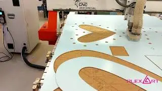 Frezujemy LOVE na CNC - Spienione PCV / PVC - Plexart Poznań