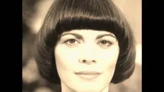 L'homme est un Dieu - Mireille Mathieu