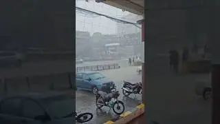 Situation at main Rashid Minhas Road near Millennium Mall Karachi heavy Rains | #millenniummall
