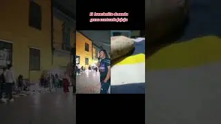 el huachafito de mala gana cantando tanto que nos botan